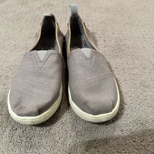 Toms Boys Gray Loafers Slip-Ons Casual Comfort